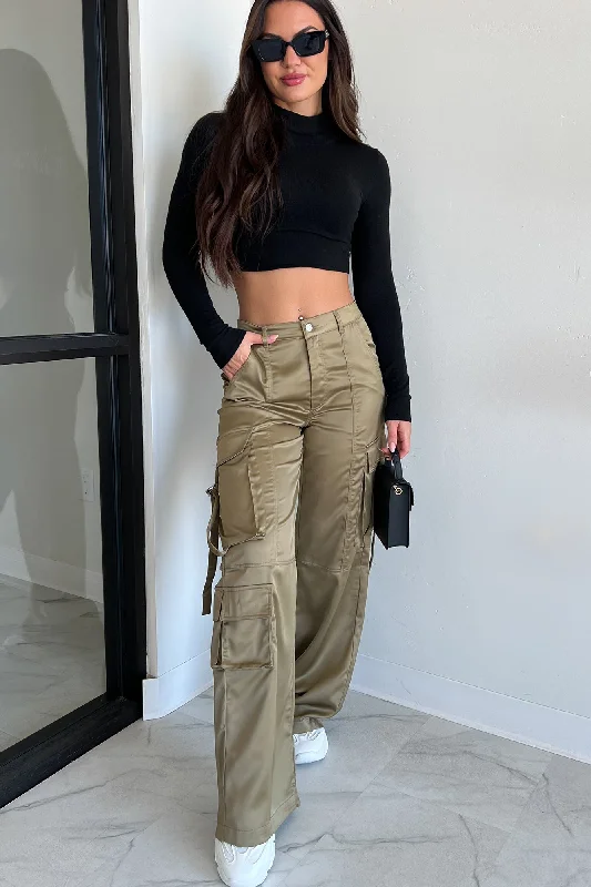 women's leggingsGleason Satin Cargo Pants (Olive)