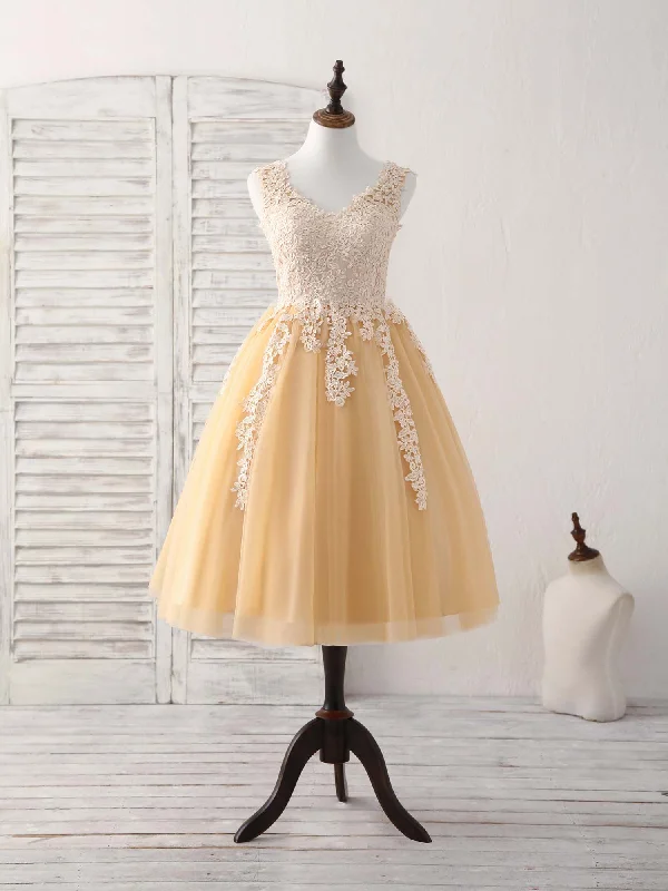 prom dresses with detachable sleevesChampagne V Neck Tulle Lace Applique Short Prom Dresses