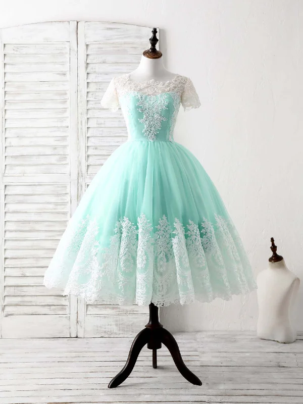 A-line prom dressesGreen Round Neck Lace Applique Tulle Short Prom Dresses