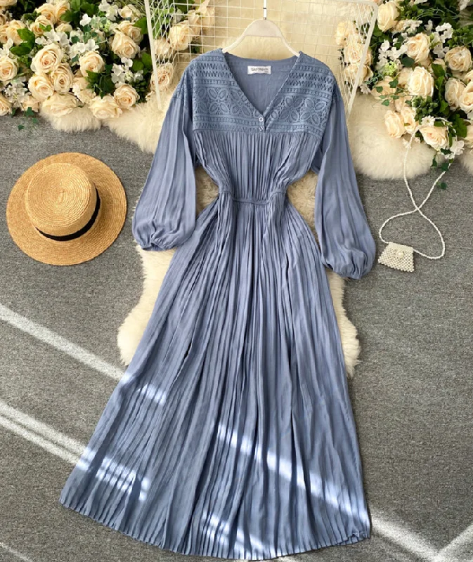 Funky Long Sleeves DressVintage v neck pleated dress long sleeve dress  1033