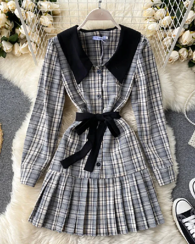 Fancy Long Sleeves DressCute plaid long sleeve dress  1011