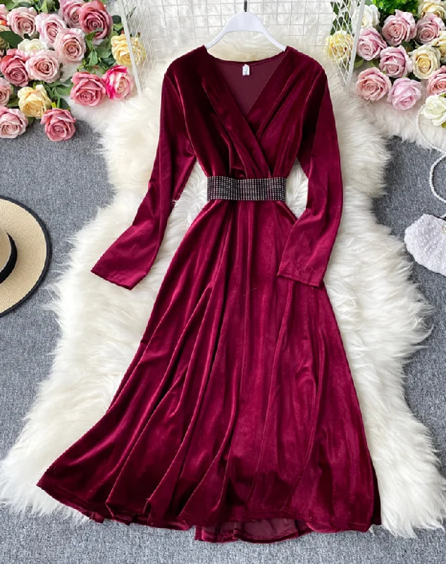 Flowing Long Sleeves Ruffle DressElegant v neck velvet long sleeve dress women's dress  1070