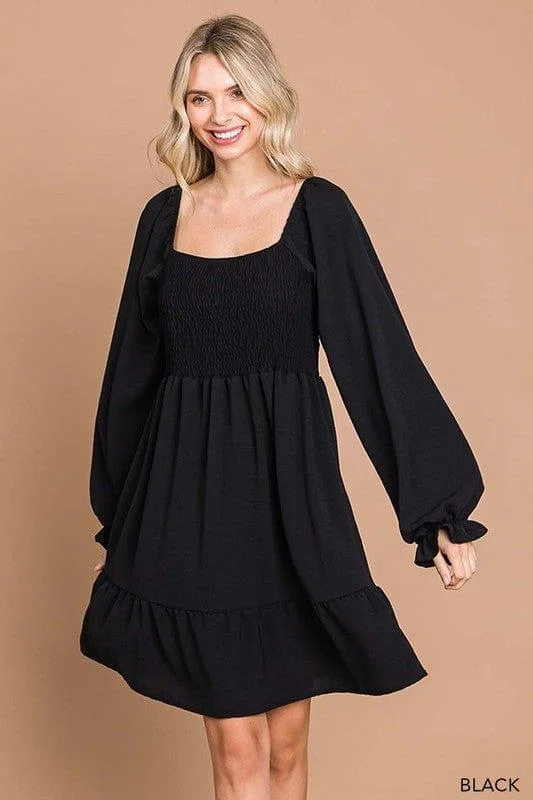 Flirty Long Sleeves DressSmocked long sleeve dress in black