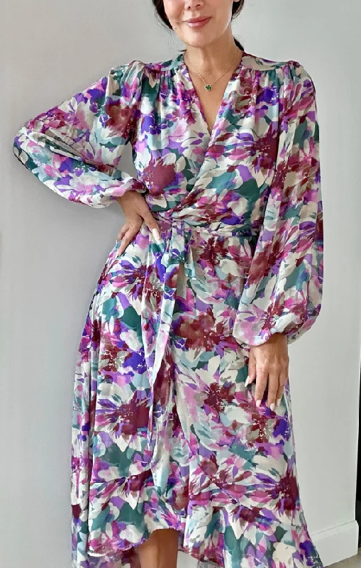 Flowery Long Sleeves Peplum DressCassandra Long Sleeve Wrap Dress