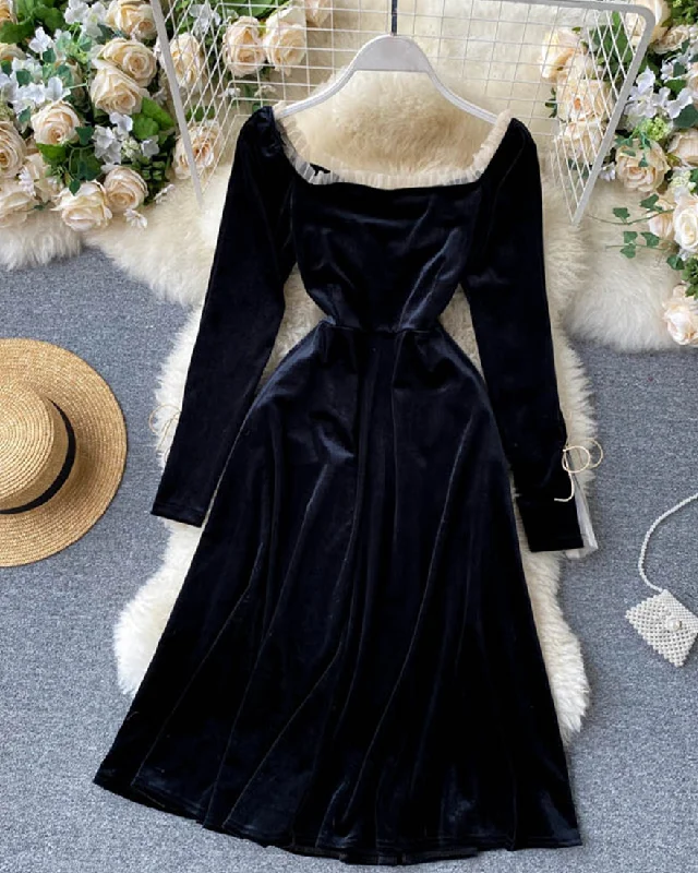 Fashionable Long Sleeves DressBlack velvet long sleeve dress  1045