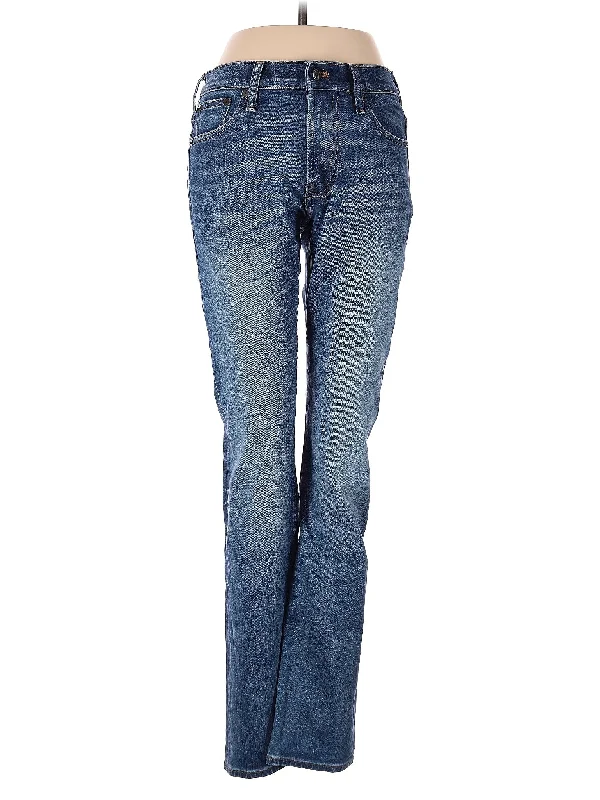 women's mid-rise denim jeansLow-Rise Bootleg Jeans in Medium Wash