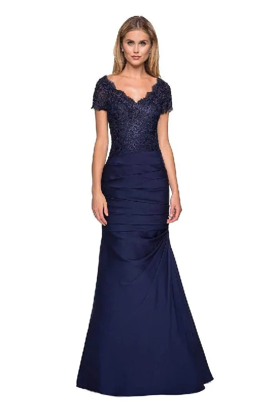 Formal Dress for Theater OpeningsLa Femme - Short Sleeve Scalloped Lace Bodice Trumpet Gown 26979SC - 2 pcs Navy In Size 10 and 12 Available