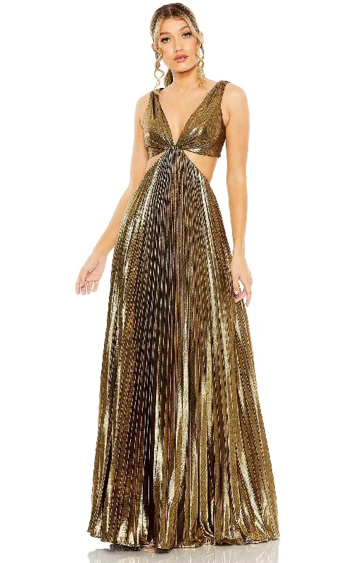 Formal Dress for Academic AwardsIeena Duggal 27083 - Pleated Metallic V-neck A-line Gown