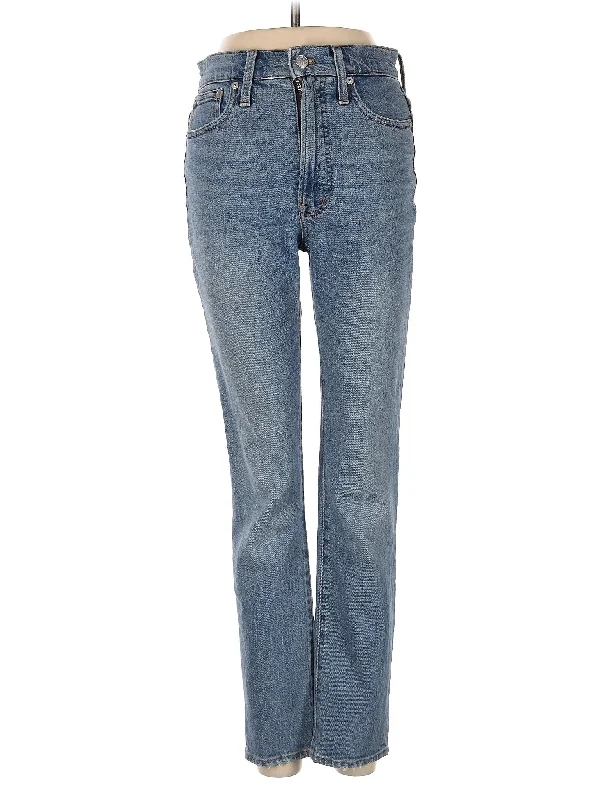 women's denim jeans for a day at the beachHigh-Rise Straight-leg Jeans in Medium Wash