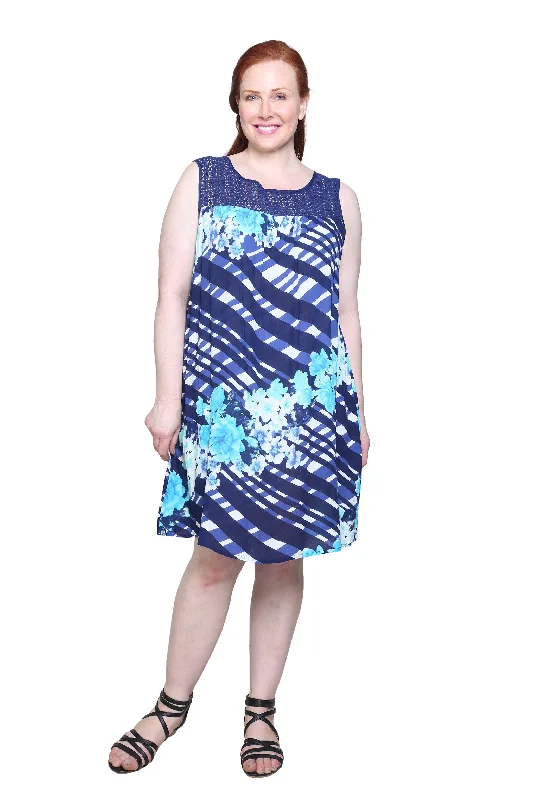 women's plus-size dressesPlus Size Crochet Yoke Geometrical Print Dress