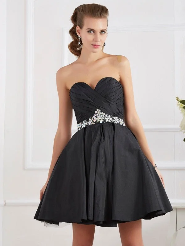 metallic party dressesA-Line/Princess Sweetheart Sleeveless Beading Short Taffeta Homecoming Dresses