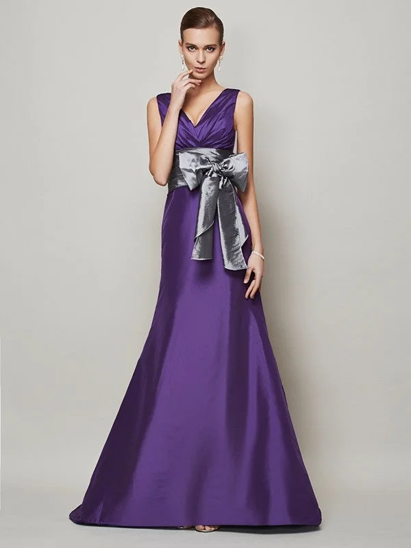 maxi dresses with pockets and sleevesA-Line/Princess V-neck Sleeveless Sash/Ribbon/Belt Long Taffeta Dresses