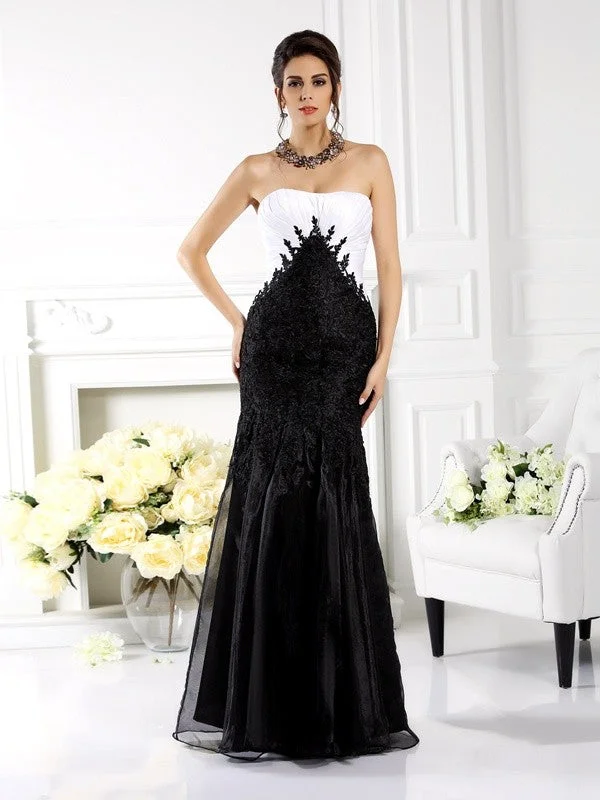 church wedding dressesTrumpet/Mermaid Strapless Applique Sleeveless Long Tulle Mother of the Bride Dresses