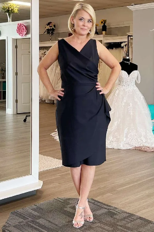 elegant wedding dressesBlack V-Neck Ruched Side Knee-Length Mother of the Bride Dress